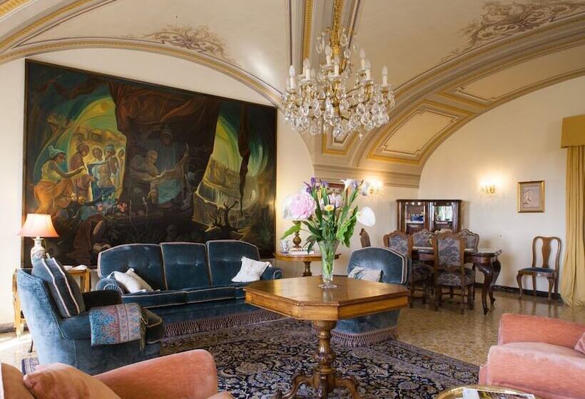 Villa Farinella Bed & Breakfast