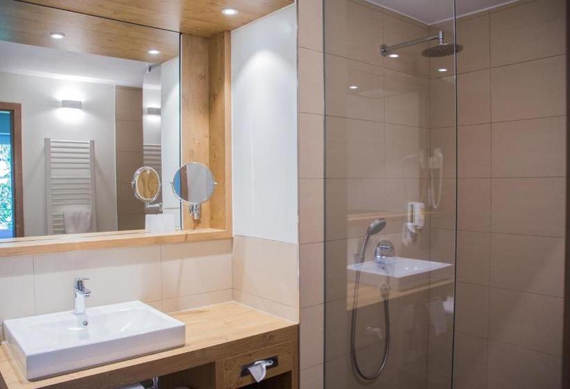 酒店 Gasthaus Sonne Neuhäusle