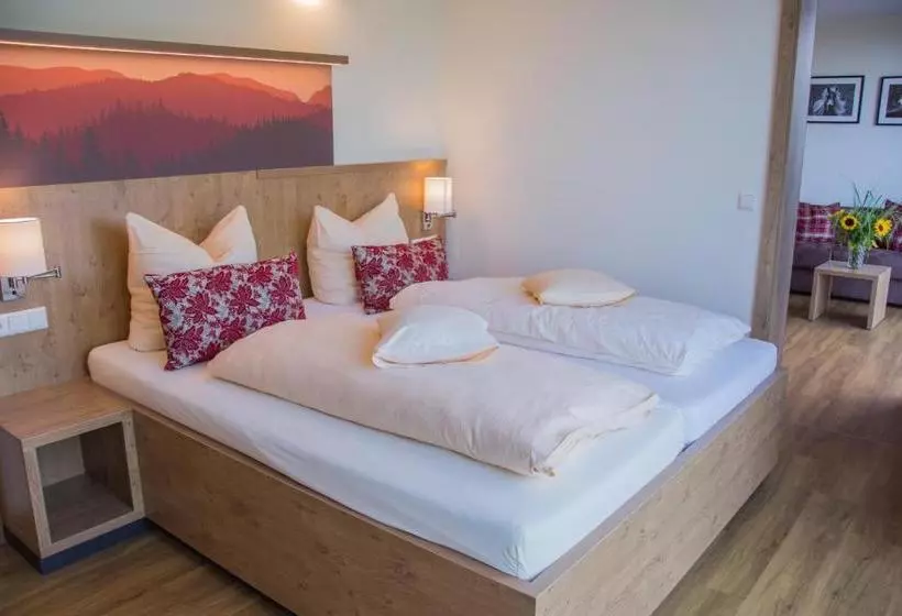 Hotelli Gasthaus Sonne Neuhäusle