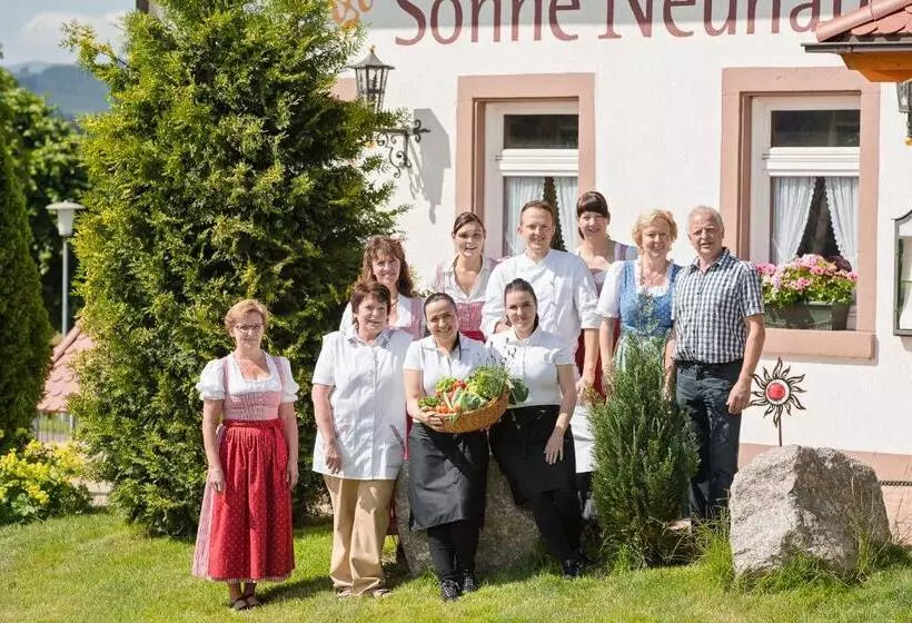 Hotelli Gasthaus Sonne Neuhäusle
