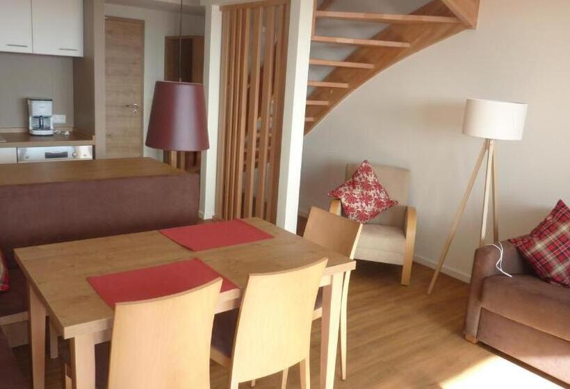 酒店 Gasthaus Sonne Neuhäusle