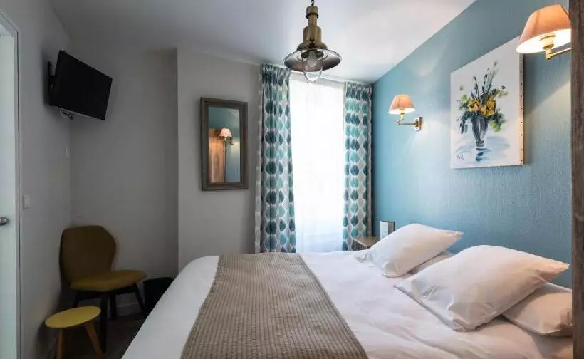 Hotelli Hôtel Le Vieux Gréement