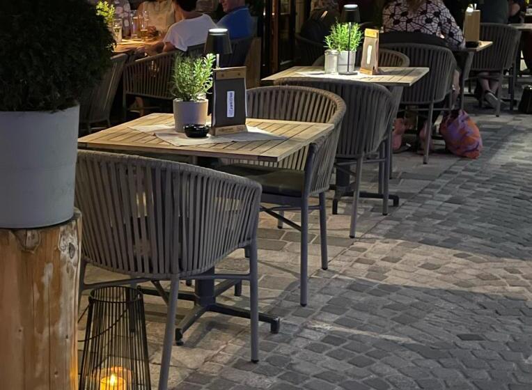 هتل Moser Hochkönig Genuss Wirtshaus