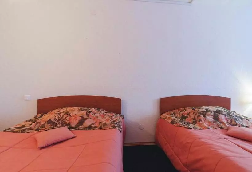Hotel Oasis