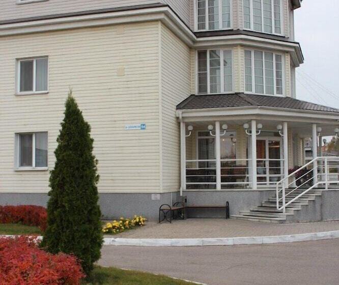 בית מלון כפרי Oasis