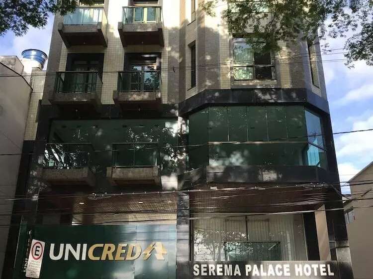 ホテル Serema Palace