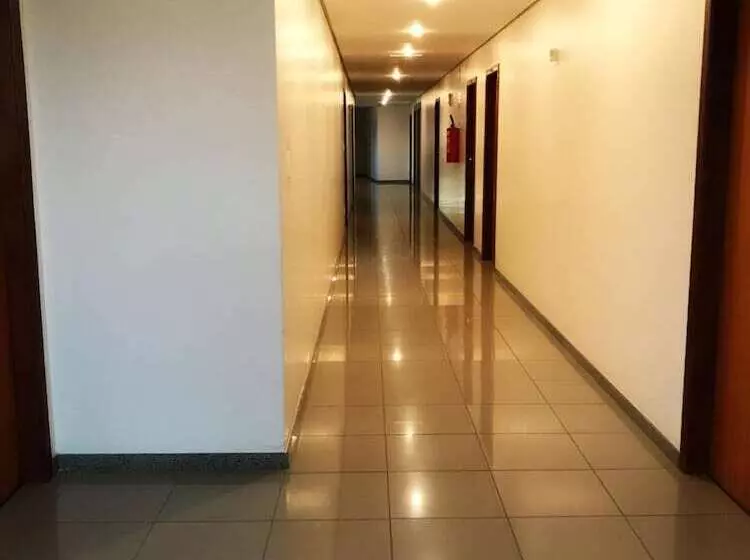 ホテル Serema Palace