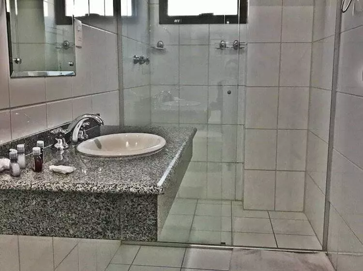 ホテル Serema Palace