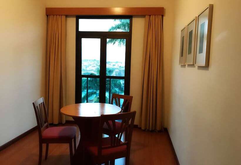 Hôtel Serema Palace