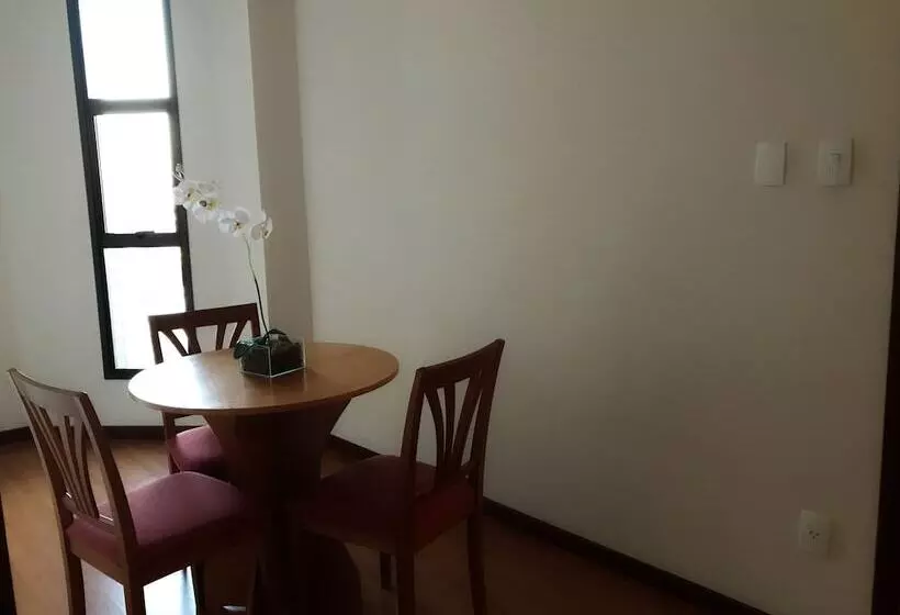 ホテル Serema Palace