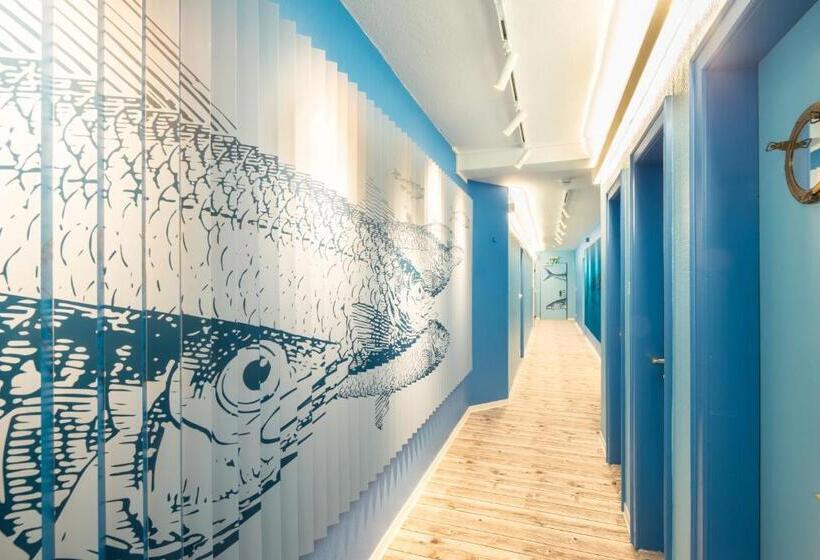 בית מלון כפרי Strandburg