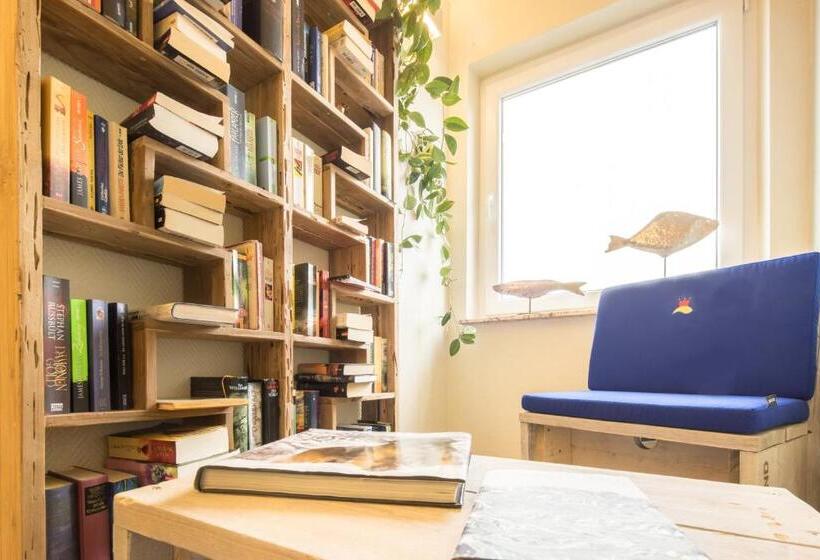 בית מלון כפרי Strandburg