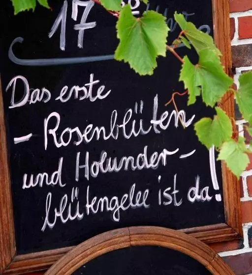 ホテル Strandburg