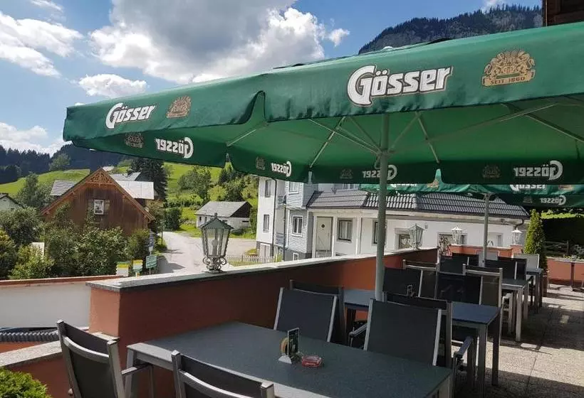 Hotelli Tauplitzerhof