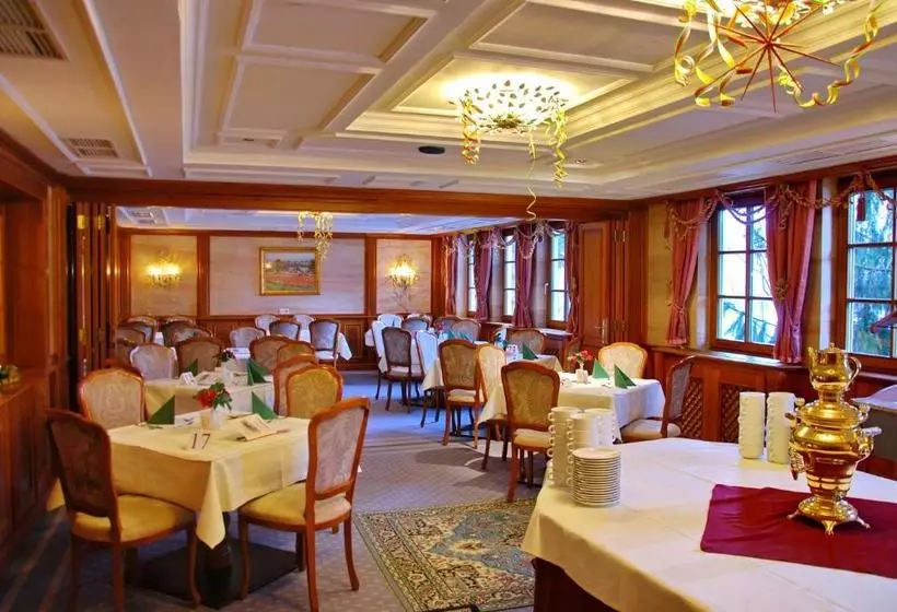 Hotelli Tauplitzerhof