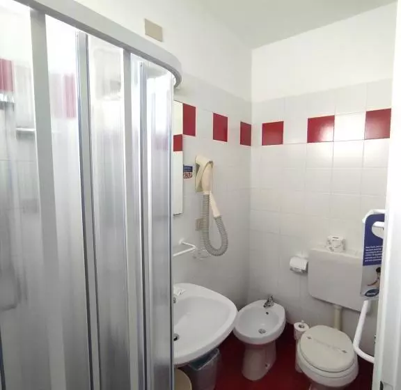 Hotelli Villa Mirella