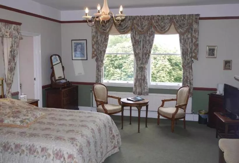 Leadon House Hotel