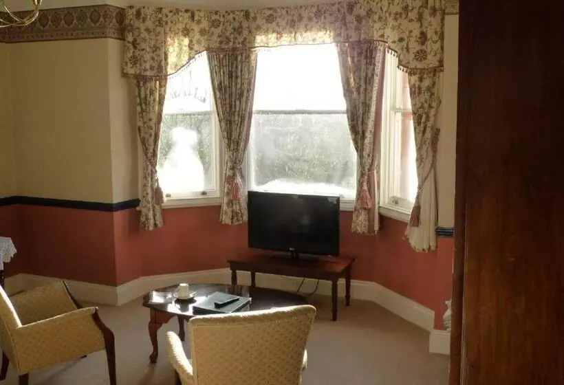 Leadon House Hotel