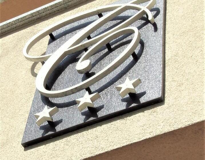 호텔 Central Slavonski Brod