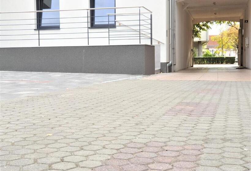 호텔 Central Slavonski Brod