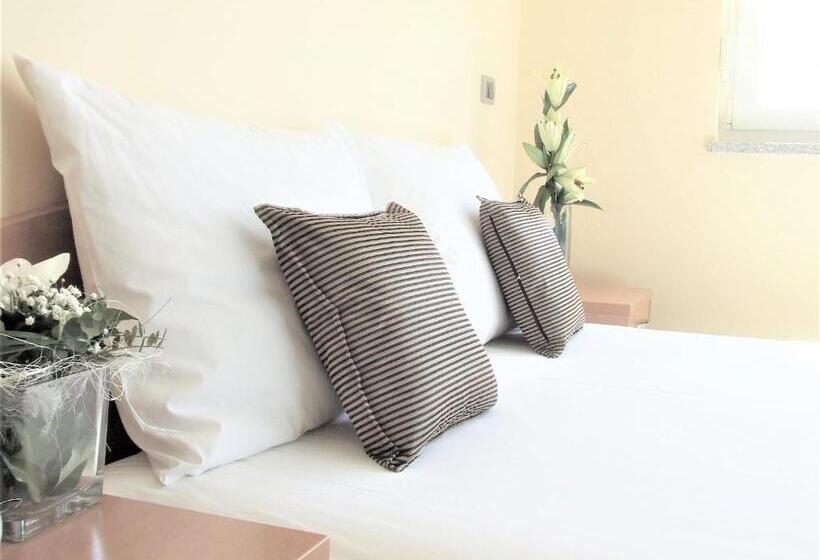 호텔 Central Slavonski Brod