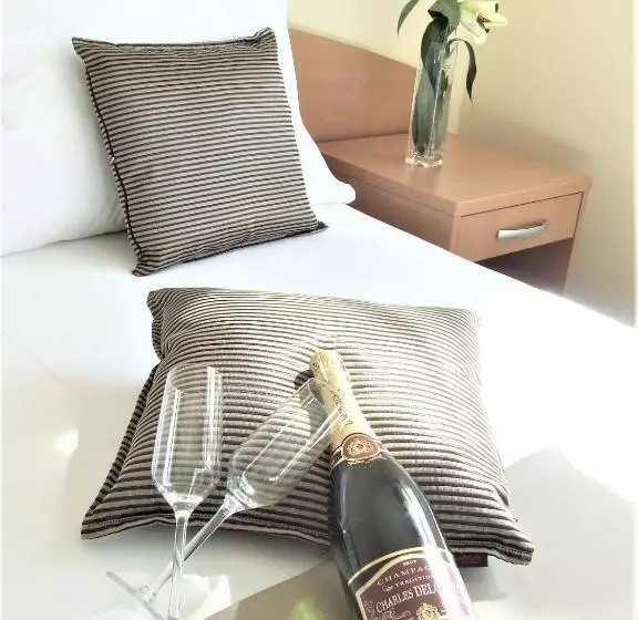 Hotelli Central Slavonski Brod