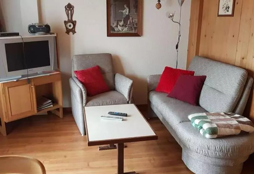 هتل Chalet Uf Em Stutz 1