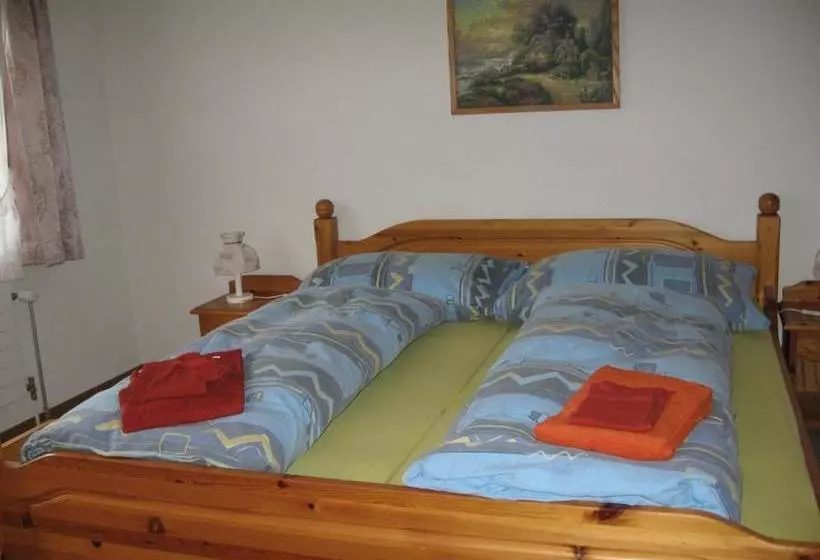 هتل Chalet Uf Em Stutz 1