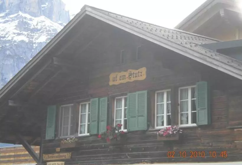 هتل Chalet Uf Em Stutz 1