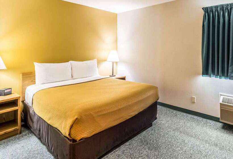 בית מלון כפרי Econo Lodge   Valley City