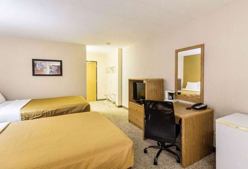 בית מלון כפרי Econo Lodge   Valley City