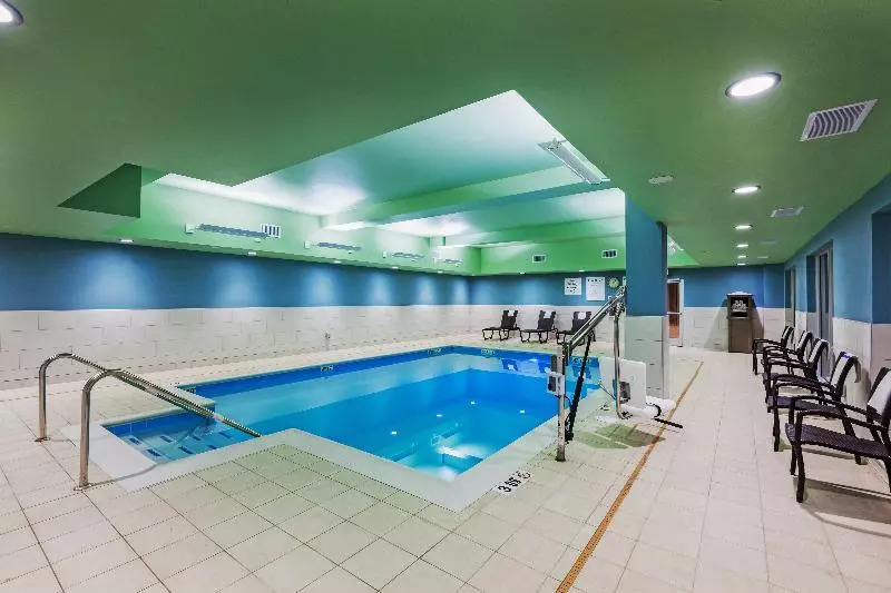 ホテル Holiday Inn Express And Suites Chanute, An Ihg