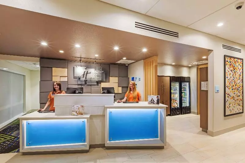 ホテル Holiday Inn Express And Suites Chanute, An Ihg