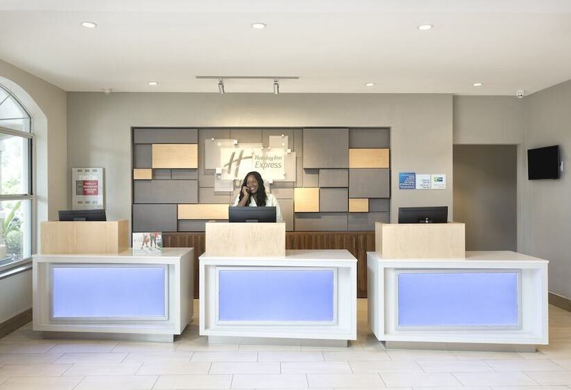酒店 Holiday Inn Express & Suites S Lake Buena Vista, An Ihg