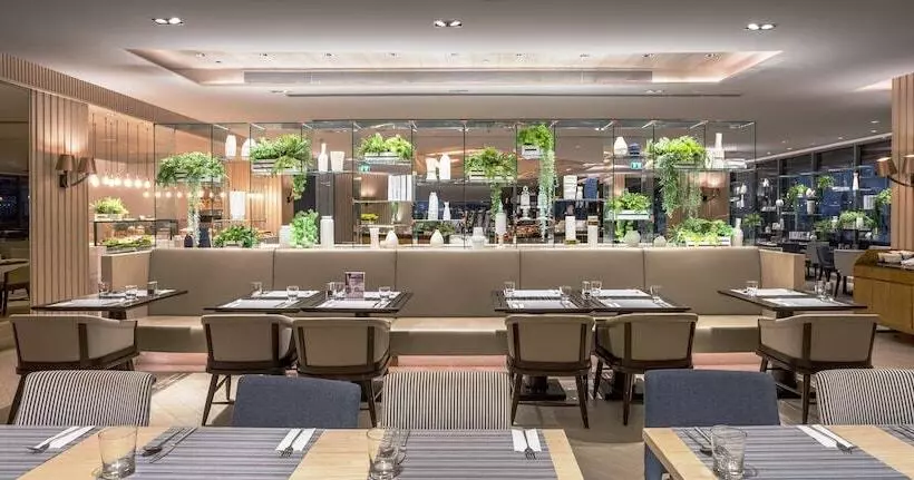 هتل Holiday Inn & Suites Rayong City Centre, An Ihg