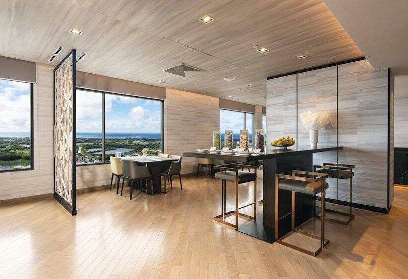 هتل Holiday Inn & Suites Rayong City Centre, An Ihg