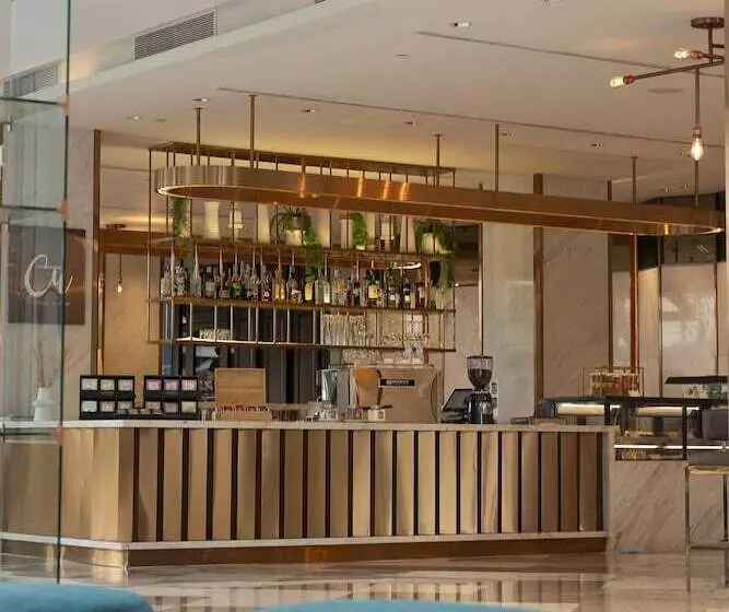 هتل Holiday Inn & Suites Rayong City Centre, An Ihg