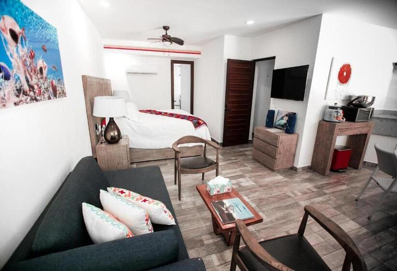 Отель Paradise Suites