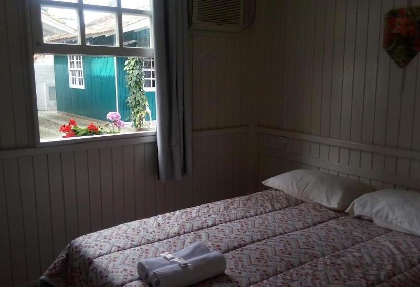 Отель Pousada Marina Costa Esmeralda