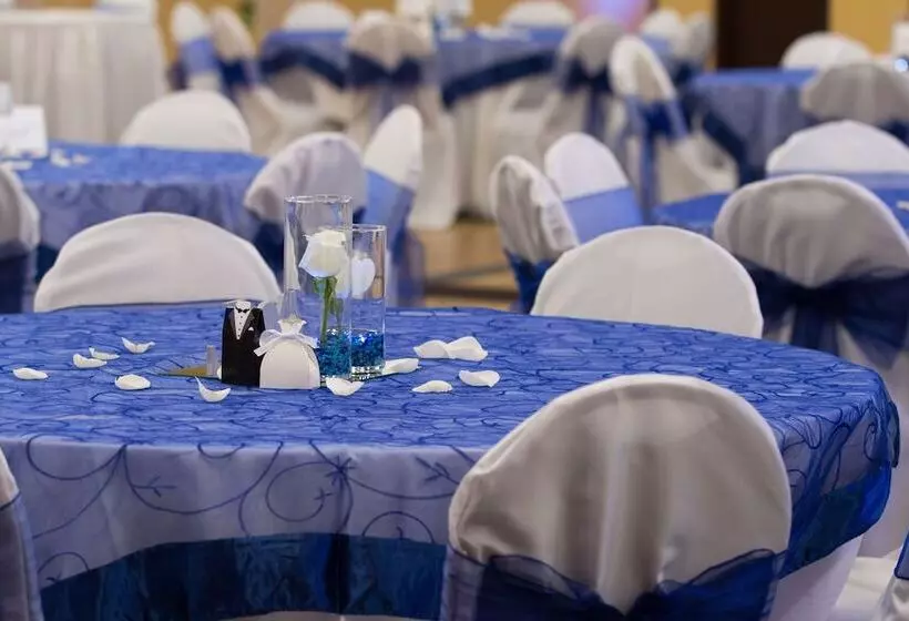 The Hotel At Sunland Park Casino El Paso, Ascend Hotel Collection