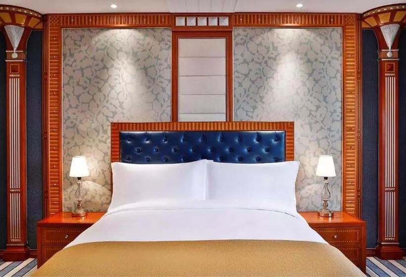 ホテル The Ritz Carlton Jeddah