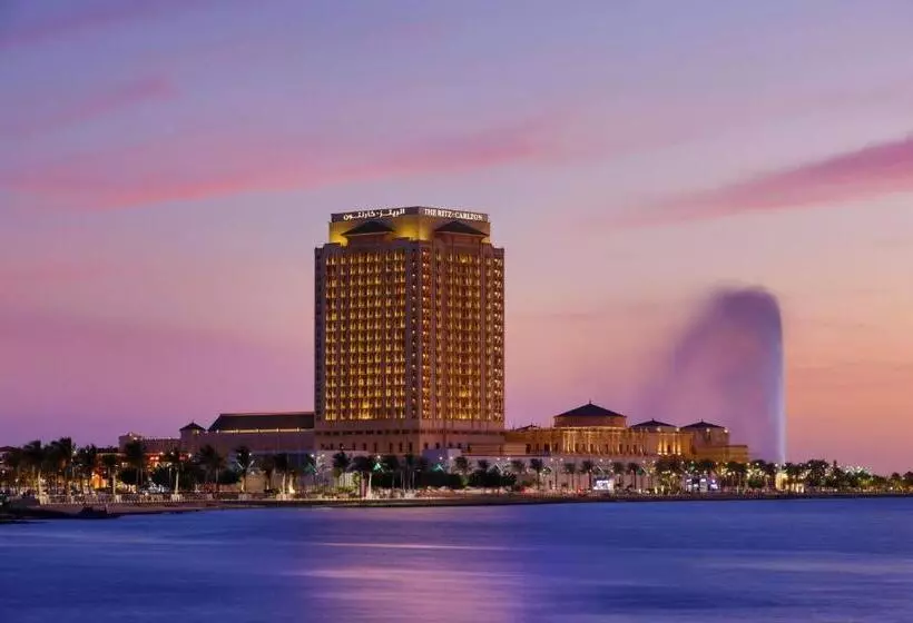 ホテル The Ritz Carlton Jeddah