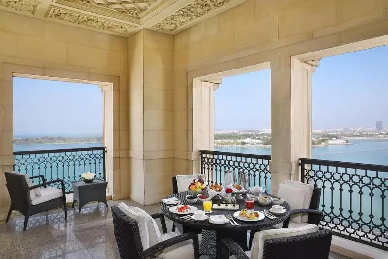 ホテル The Ritz Carlton Jeddah