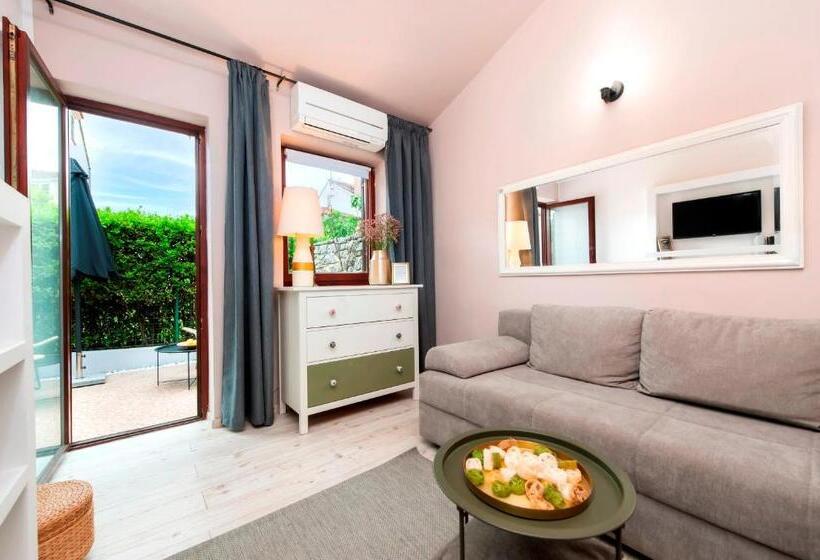 Villa B&b Marina & Parking Free