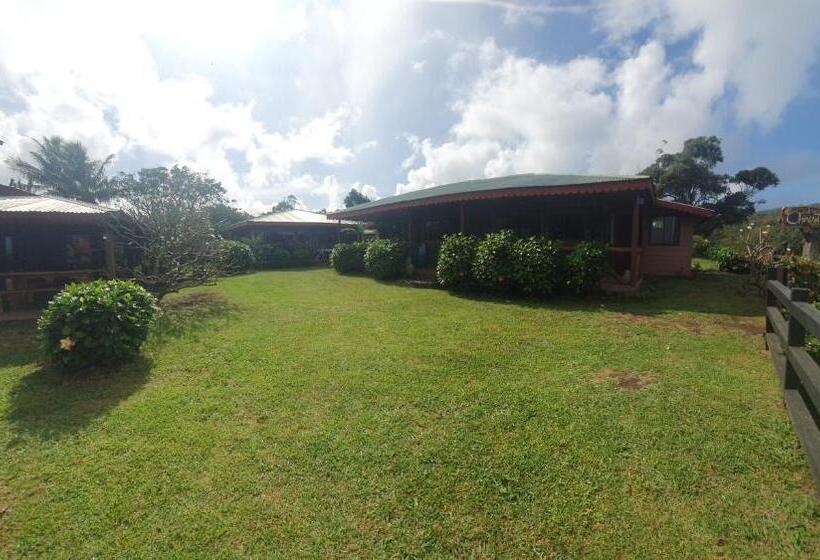 تختخواب و صبحانه Cabañas Christophe