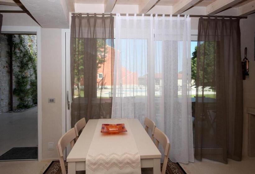 تختخواب و صبحانه Rooms Alla Beccaccia