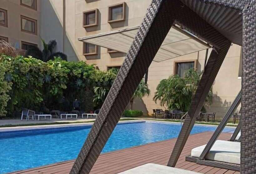 Eurobuilding Hotel & Suites Coro