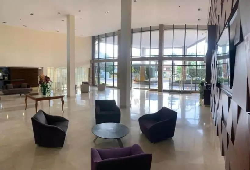 Eurobuilding Hotel & Suites Coro