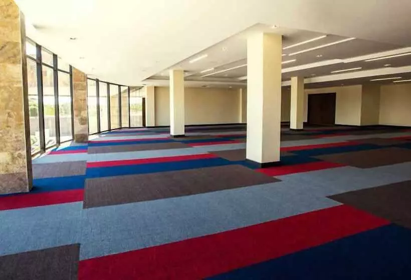 Eurobuilding Hotel & Suites Coro