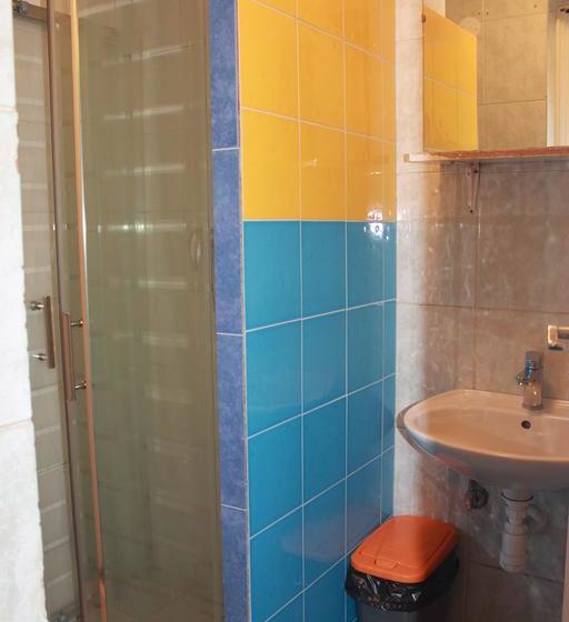 Hostel Quasimodo  Adults Only